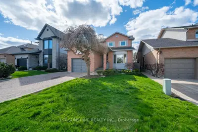 Detached in Hamilton
