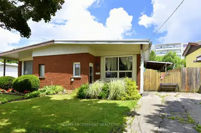 Semi-Detached in Hamilton