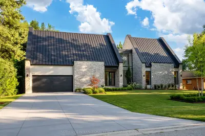 Detached in London North