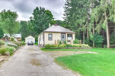 Detached in Central Elgin