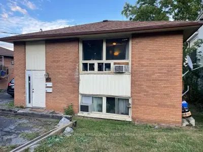 Duplex in Belleville