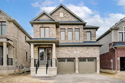 Detached in North Dumfries