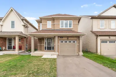 118 Tumblewood Place W, Welland, On L3b 6c5
