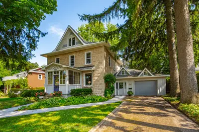 Detached in Centre Wellington