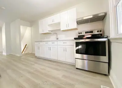 Semi-Detached in Hamilton
