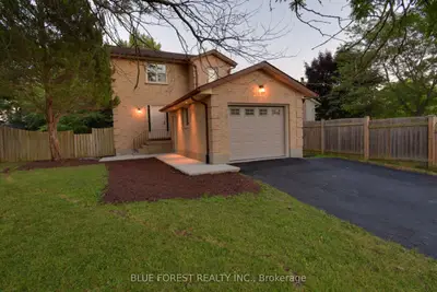 Detached in London North