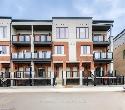Condo Townhouse in Cambridge
