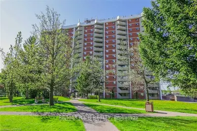 1105 Jalna Boulevard 1411, London South, ON N6E 2S9