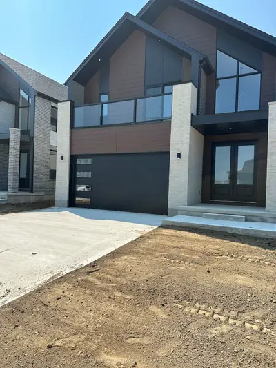3826 Petalpath Way, London South, On N6p 0j9