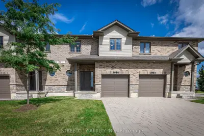 2886 Tokala Trail, London North, On N6g 0g4