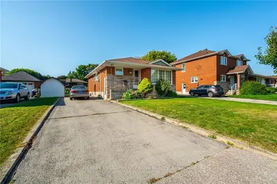 Detached in Hamilton