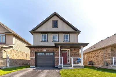 75 Country Club Estates Drive, Woolwich, On N3b 1n3