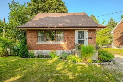 Detached in Guelph