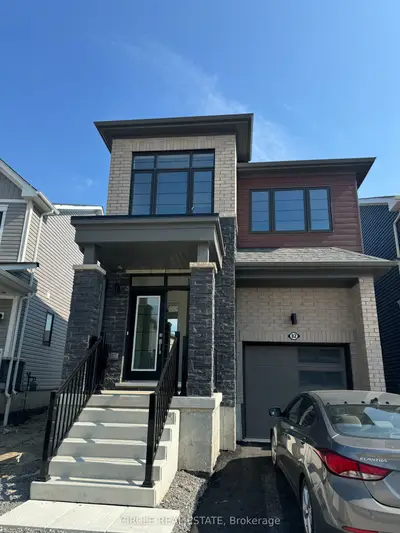 Detached in Thorold