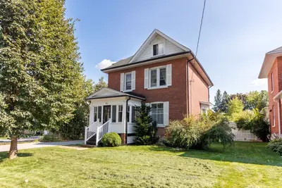 Detached in Kawartha Lakes