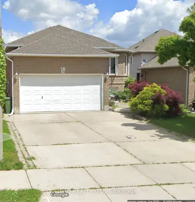 Detached in Hamilton
