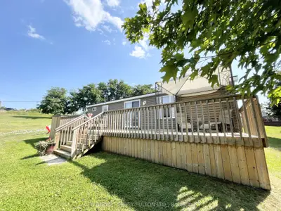 MobileTrailer in Prince Edward County