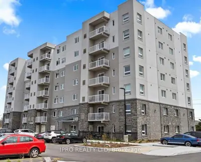Condo Apartment in Windsor