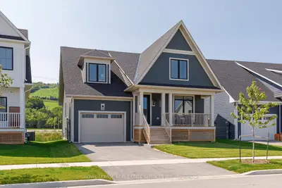 172 Courtland Street, Blue Mountains, On L9y 4e4