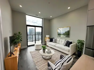 Condo Apartment in Hamilton