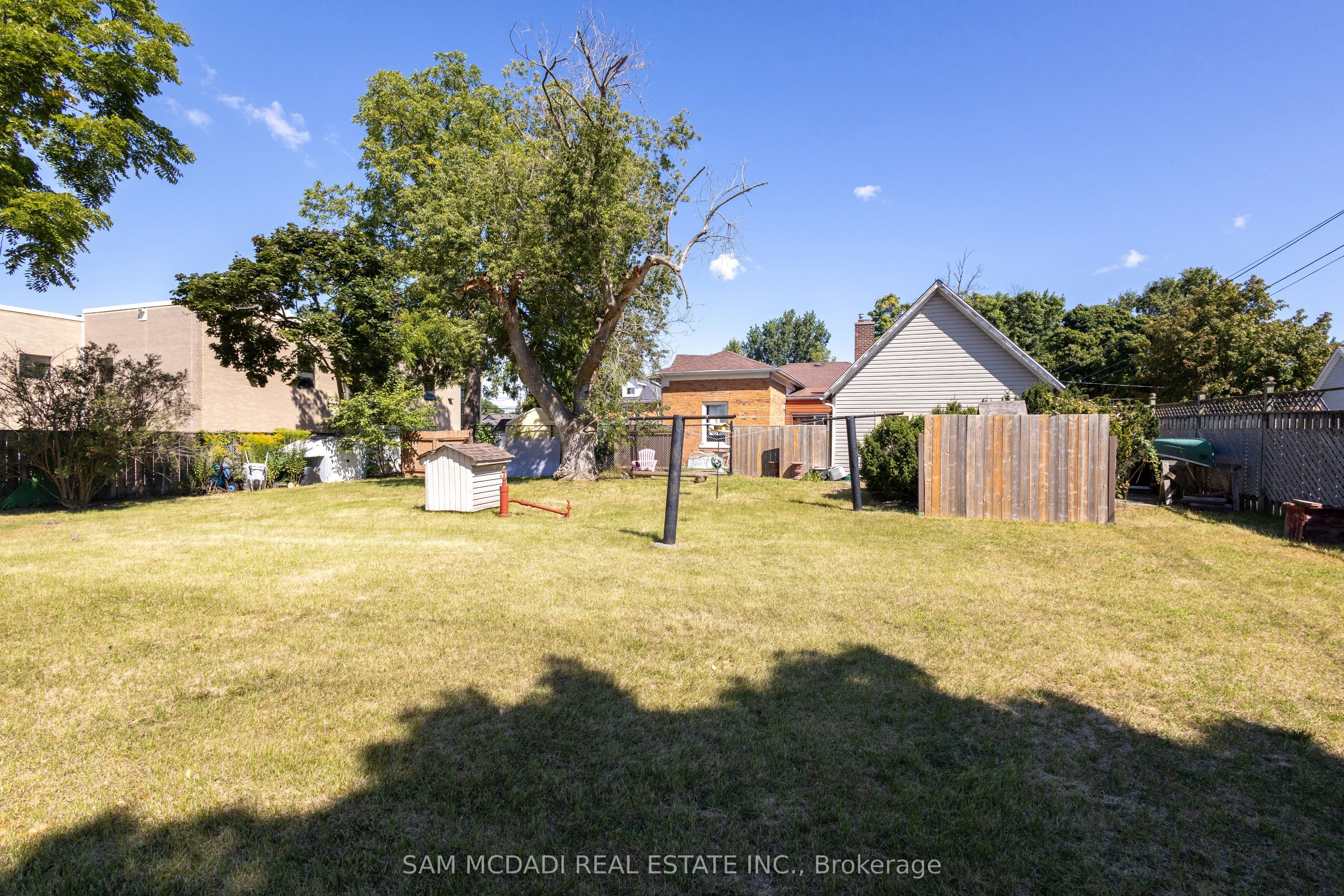 212 Alder Street, Haldimand, ON N1A 1E1
