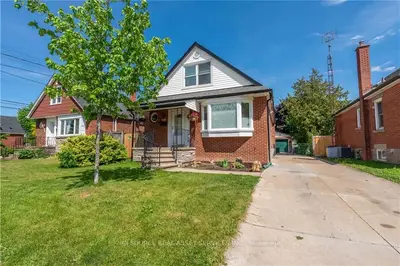 Detached in Hamilton