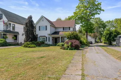 Detached in Fort Erie