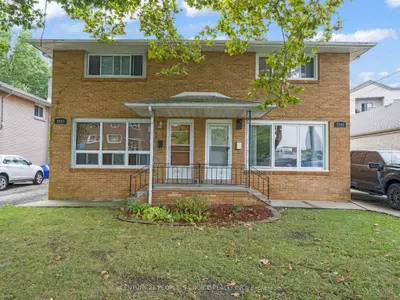 Semi-Detached in Windsor