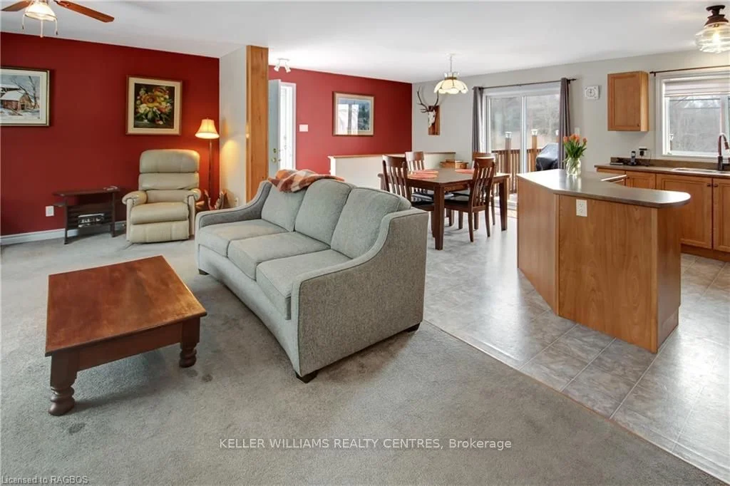 697 ELSINORE Road, South Bruce Peninsula, ON N0H 1A0