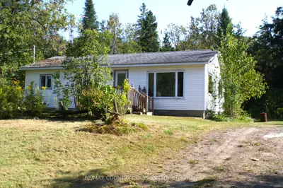 Detached in Bancroft