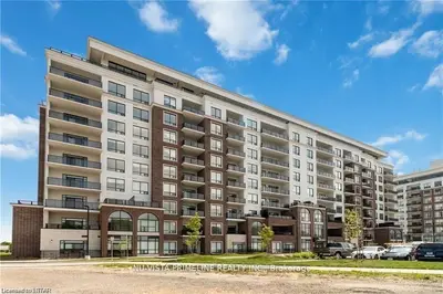 480 CALLAWAY Road 104, London North, ON N6G 0N8