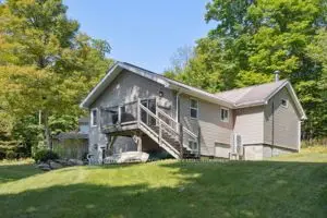 Detached in Minden Hills