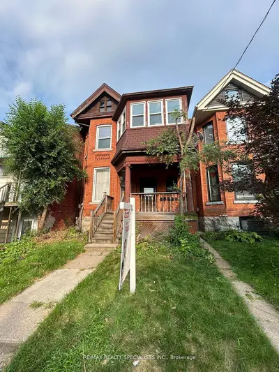 Triplex in Hamilton