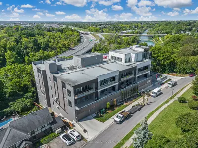 Condo Apartment in St. Catharines