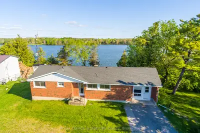 Detached in Greater Napanee