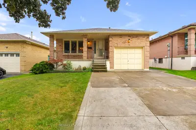 Detached in Hamilton
