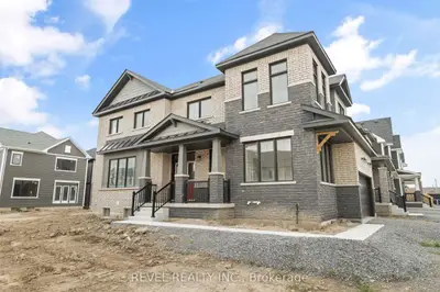 Detached in Thorold