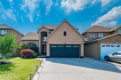 Detached in Hamilton