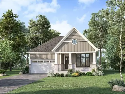 Detached in Fort Erie