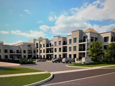 Condo Apartment in Hamilton