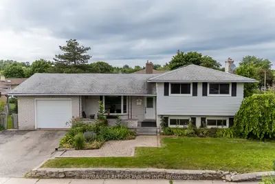 Detached in Waterloo