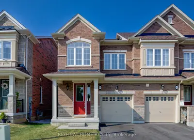 Att/Row/Townhouse in Hamilton