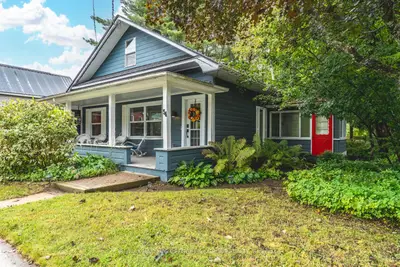 Detached in Bracebridge