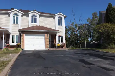 Semi-Detached in North Bay