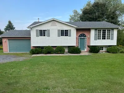 Detached in Quinte West