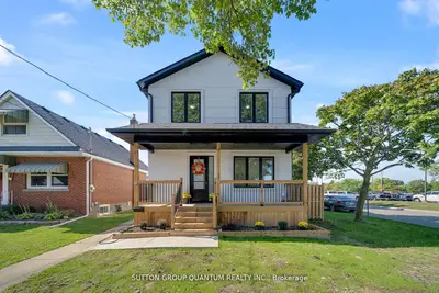 Detached in Hamilton
