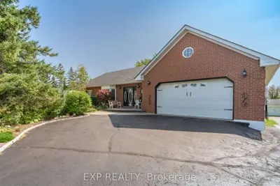 Detached in Quinte West