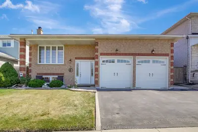 Detached in Cambridge