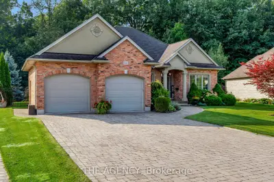 24 Wood Haven Drive, Tillsonburg, On N4g 0a5