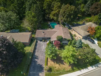 Detached in London North